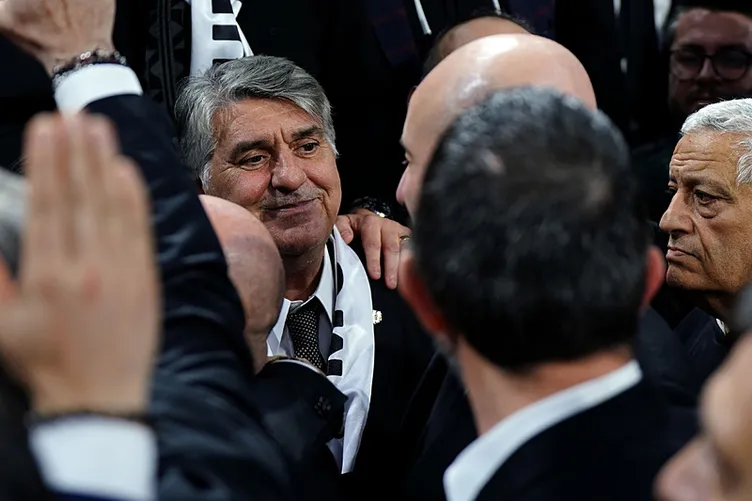 SON DAKİKA: Beşiktaş’ın yeni başkanı belli oldu! Serdal Adalı ve Hüseyin Yücel el ele poz verdi…