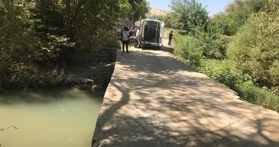 Nusaybin’de hafif ticari araç yol kenarına uçtu! 4 yaralı #mardin