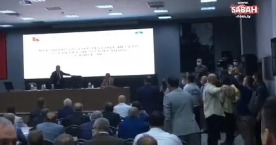 Vahap Seçer’den basına sansür