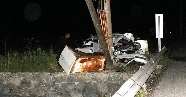 Ayvalık'ta korkunç trafik kazası; 3 ölü - Son Dakika Haberler