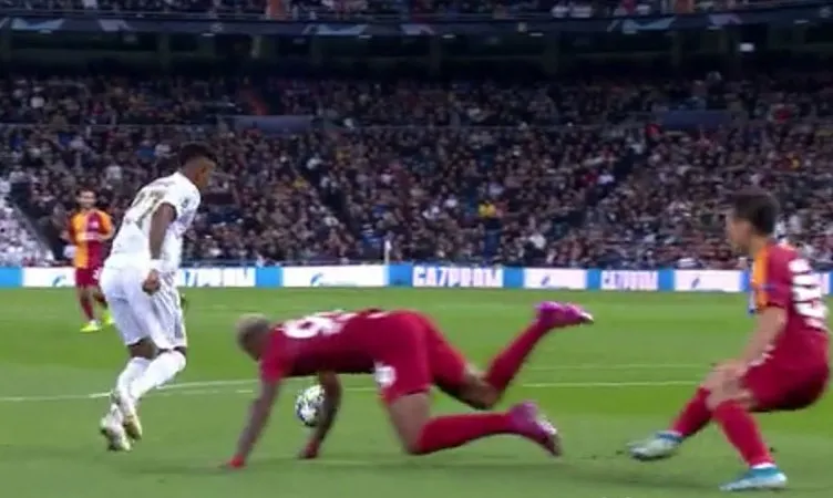 Lemina, Real Madrid - Galatasaray maçında alay konusu oldu