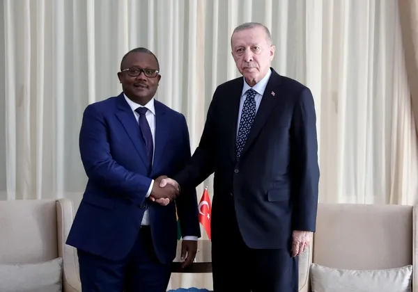 baskan-erdogan-gine-bissau-cumhurbaskani-embalo-ile-gorustu-1645545310716.jpg