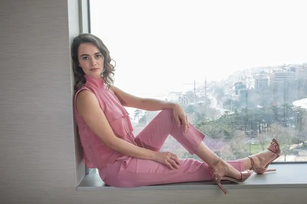 Hande Soral: Güzel kadın bakımlı kadındır