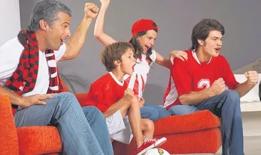 Beraber maç izlerken argo kullanmayın