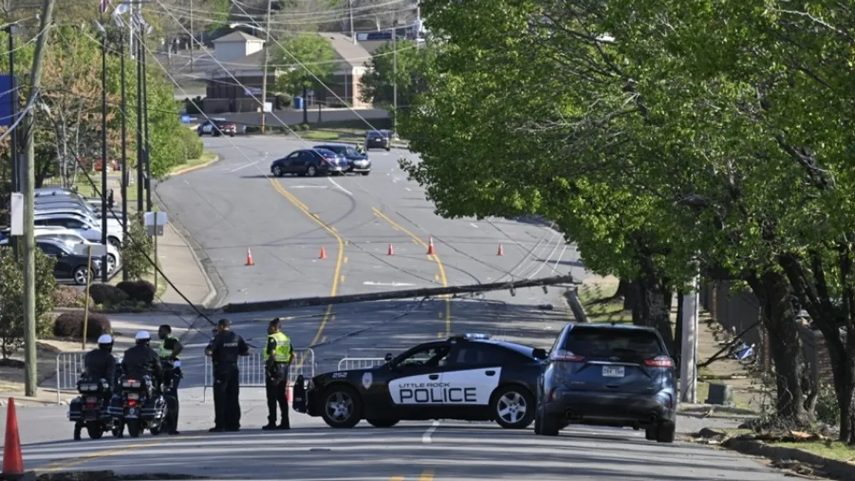 ABD’de silahlı saldırı: Mississippi kentinde 6 kişi öldürüldü ABD’de silahlı saldırı: Mississippi kentinde 6 kişi öldürüldü