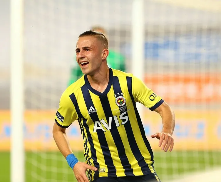 Son dakika: Fenerbahçe’nin genç yıldızına İspanyol devinden kanca! 23 milyon Euro’luk çılgın gelir...
