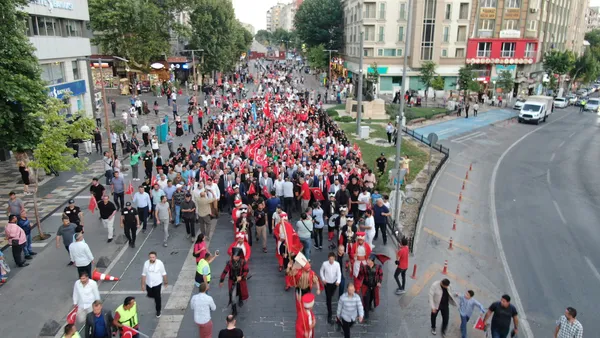 edeler-sehrinde-15-temmuz-anma-toreni-duzenlendi-1657924975506.jpeg