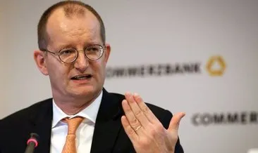 Commerzbank CEO’su Zielke istifa etti
