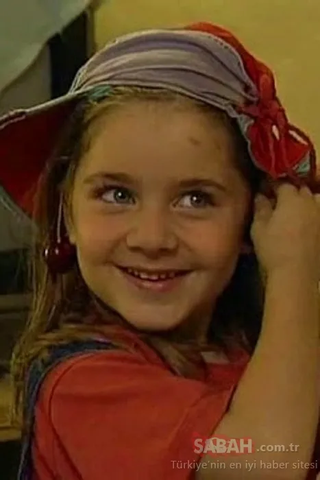 7 yaşındayken herkesin tanıdığı bir yıldız oldu! Can Ayşecik Ecem Kanun güzelliğiyle baş döndürdü!