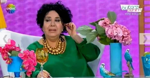 Nur Yerlitaş caps'leri