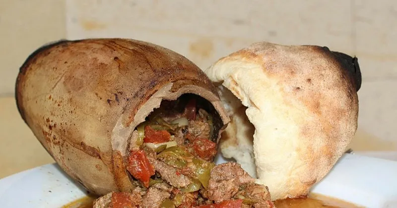 Testi Kebabi Nasil Yapilir Evde Testi Kebabi Tarifi Ve Yapilisi Et Yemekleri Haberleri