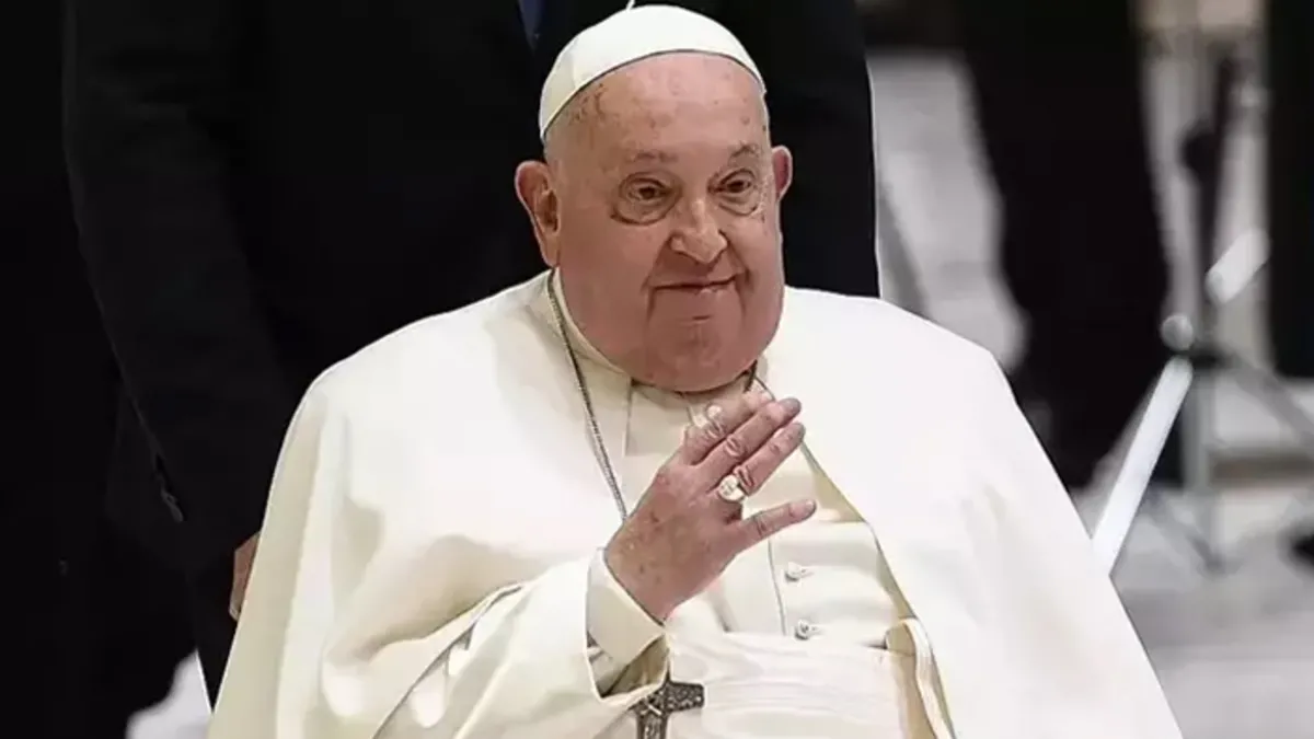 Papa Franciscus'un Sağlık Durumu Güncellemesi: İyiye Gidişe İşaret Ediliyor