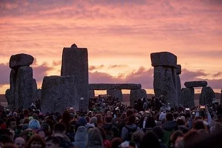 Stonehenge yılın en uzun gününe ev sahipliği yaptı