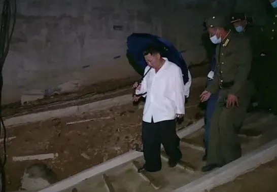 Kim Jong-un’un kilo verme sebebi belli oldu! Televizyonda yayınladılar