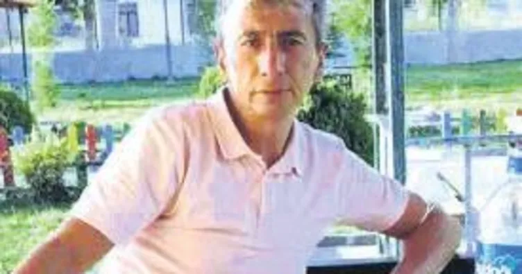 Tartıştığı babasını bıçakla öldürdü