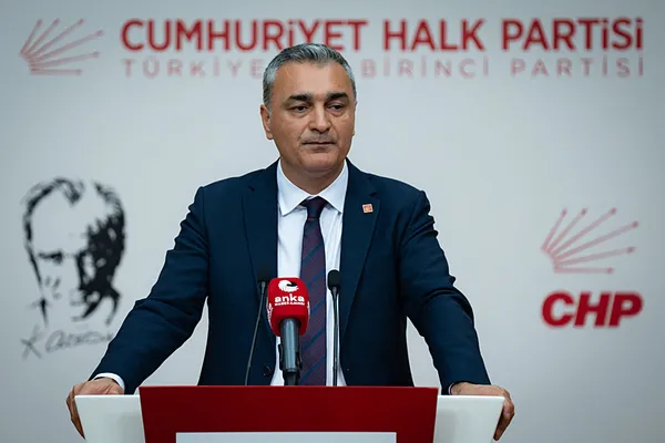 son-dakika-kemal-kilicdaroglu-cephesinden-yeni-hamle-tanju-ozcan-ve-ahmet-serkan-tuncere-ihrac-talebi-1781273834129.jpg