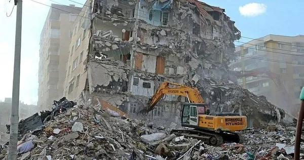 izmir-depremi-sorusturmasinda-yeni-gelisme-tutuklu-sayisi-3e-yukseldi-1619808874272.jpeg İzmir depremi soruşturmasında yeni gelişme! Tutuklu sayısı 3'e yükseldi