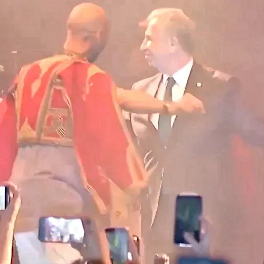 Mansur Yavaş ’Sağlı sollu’ dedi: 5 yılda konserlere 810 milyon TL harcadığını kendi ağzıyla itiraf etti