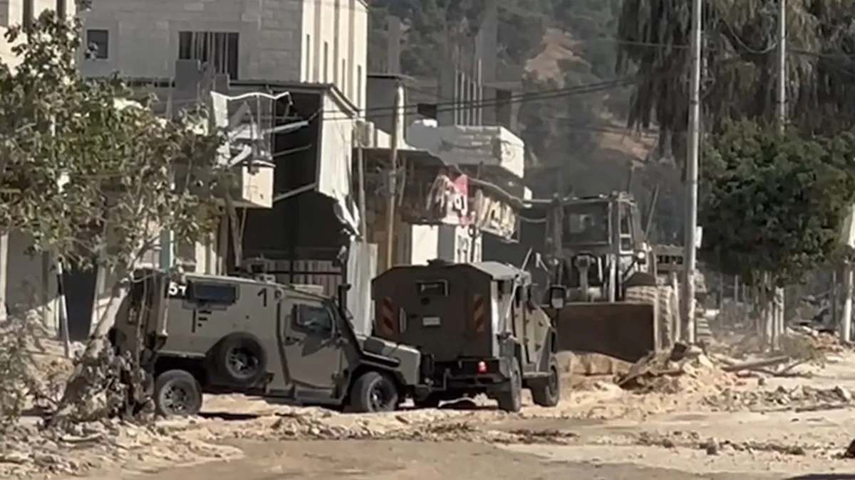 İsrail’in Gazze’ye düzenlediği saldırıda 14 yaşındaki bir çocuk hayatını kaybetti İsrail’in Gazze’ye düzenlediği saldırıda 14 yaşındaki bir çocuk hayatını kaybetti