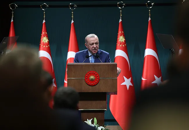 son-dakika-baskan-erdogandan-muhalefete-sert-tepki-ucuz-siyaset-pesinde-kosuyorlar-1779128692920.jpeg SON DAKİKA: Başkan Erdoğan’dan muhalefete sert tepki: Ucuz siyaset peşinde koşuyorlar...