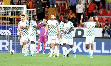 İzmir’de gol yağmuru! Çaykur Rizespor, Göztepe’yi dağıttı