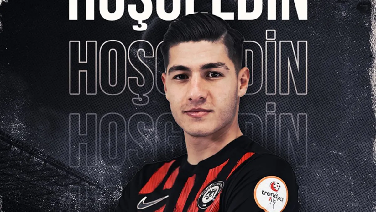 Çorum FK, Efe Sarıkaya’yı transfer etti! Çorum FK, Efe Sarıkaya’yı transfer etti!