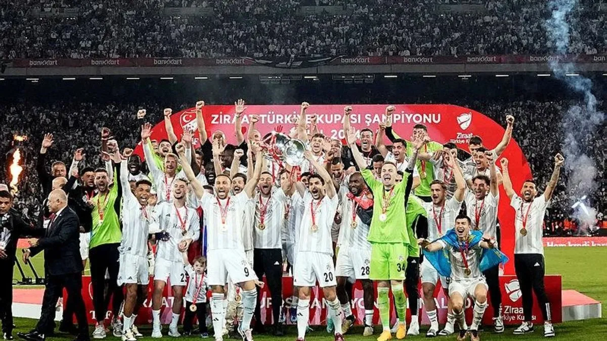 Son dakika haberi Beşiktaş'ın yıldızları kupa zaferi sonrası SABAH Spor'a
