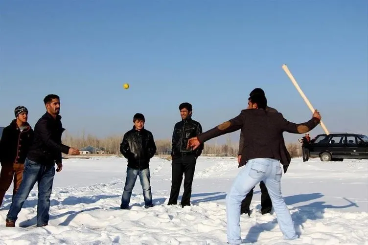 Van’da yerli beyzbol