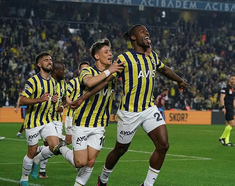 Son dakika Fenerbahçe transfer haberleri: Fenerbahçe’de ilk ayrılık belli oldu! Kanarya’ya 17 milyon Euro’luk piyango...