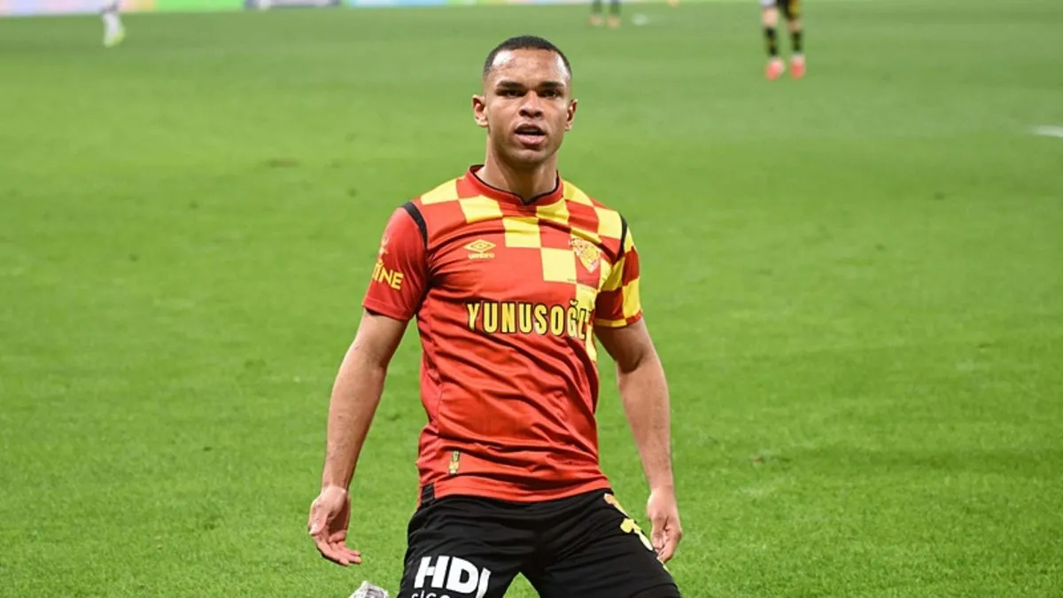 Göztepe'de Juan 1 sezon ... </div>
<div class=