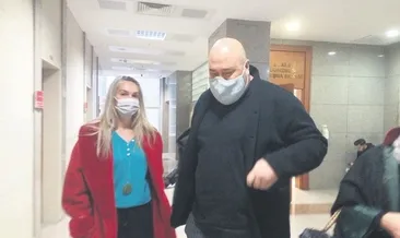 Somer şef eşinden boşandı