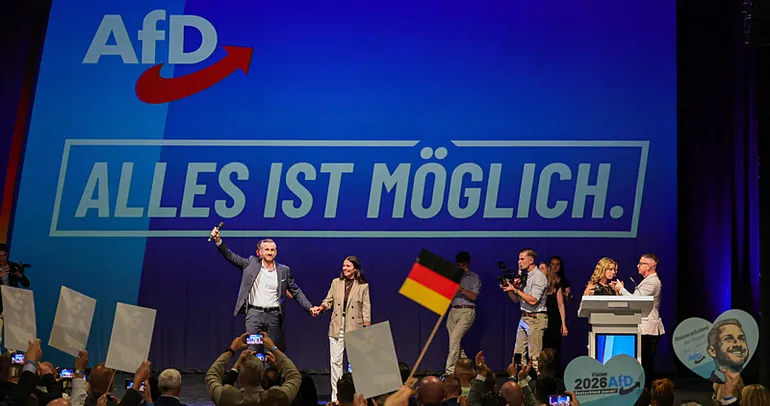 Almanya’da AfD yüzde 30’a ulaştı