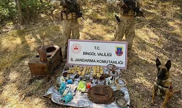 Bingöl'de terör örgütü PKK/KCK'ya ait sığınakta yaşam malzemeleri ele geçirildi #bingol