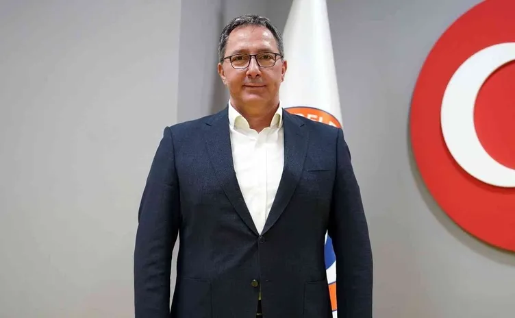 SON DAKİKA | Çakarlı plakalı suç örgütü lideri! Fatih Keleş’ten itiraf gibi suç duyurusu