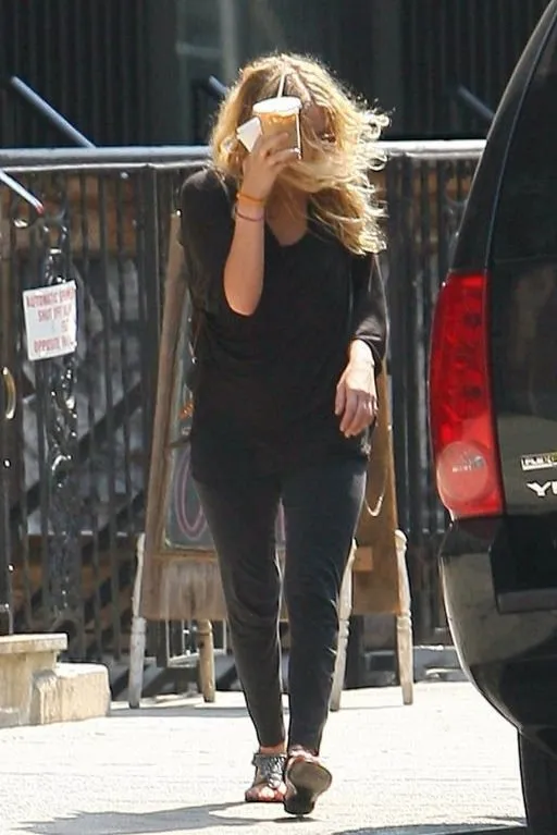 Paparazziden gizlenen ünlüler