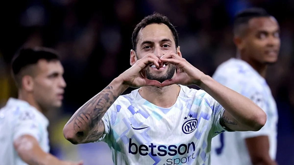 Şampiyonlar Ligi’nde şok skorlar! Hakan Çalhanoğlu sahne aldı | 9 maçta 43 gol… – Galeri Şampiyonlar Ligi’nde şok skorlar! Hakan Çalhanoğlu sahne aldı | 9 maçta 43 gol… – Galeri