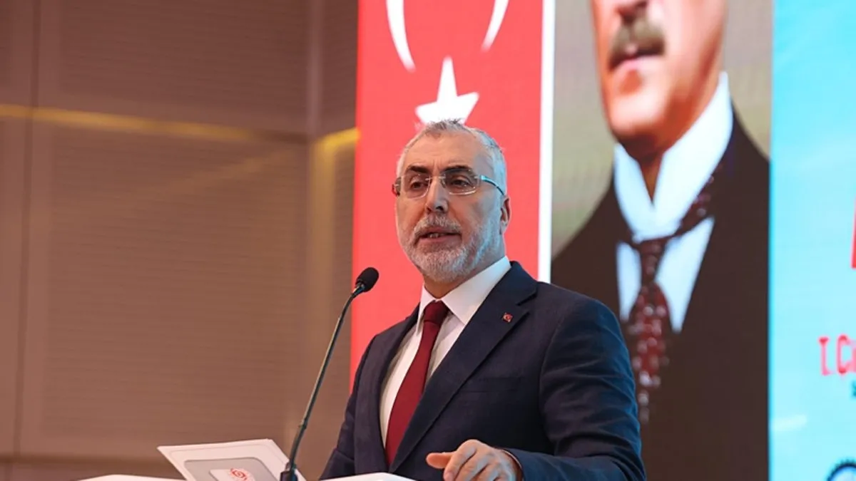 Bakan Işıkhan: Demokrasiye 'balans ayarı' verilen günler geride kaldı