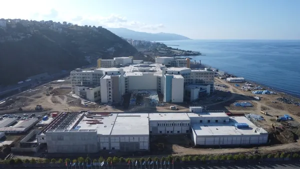 trabzon-sehir-hastanesi-mayis-ayinda-tamamlaniyor-1759656166592.jpeg