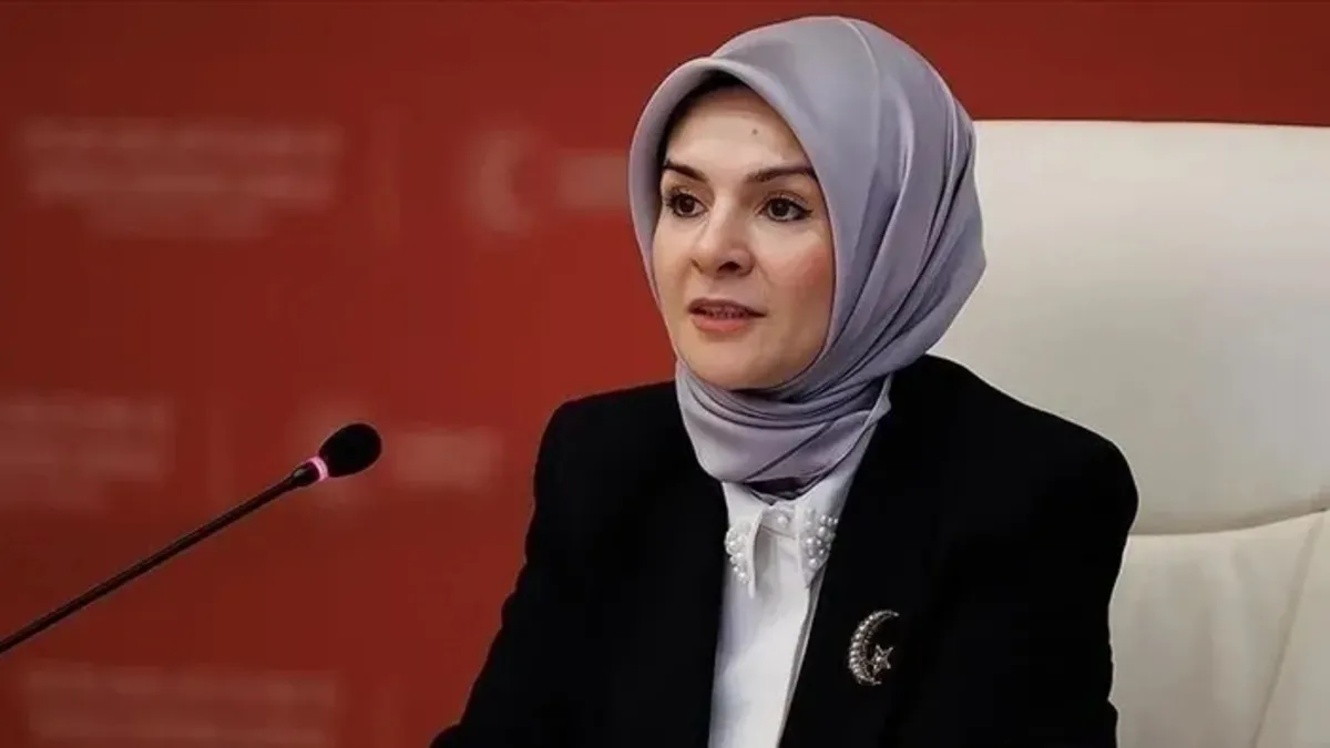 Bakan Göktaş’tan İBB’ye bağlı “Çocuk Etkinlik Merkezi”ndeki iddialara ilişkin açıklama: Bu konu, bizim için siyaset üstü bir konu Bakan Göktaş’tan İBB’ye bağlı “Çocuk Etkinlik Merkezi”ndeki iddialara ilişkin açıklama: Bu konu, bizim için siyaset üstü bir konu