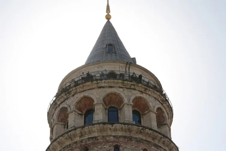 Restorasyonu tamamlanan Galata Kulesi’ne rekor ziyaretçi akını