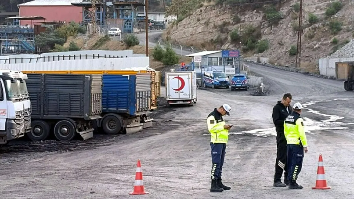 Soma maden faciasında 9 tutuklama