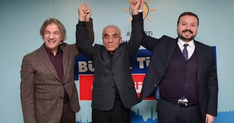 CHP’li meclis üyesi partisinden istifa ederek AK Parti’ye geçti