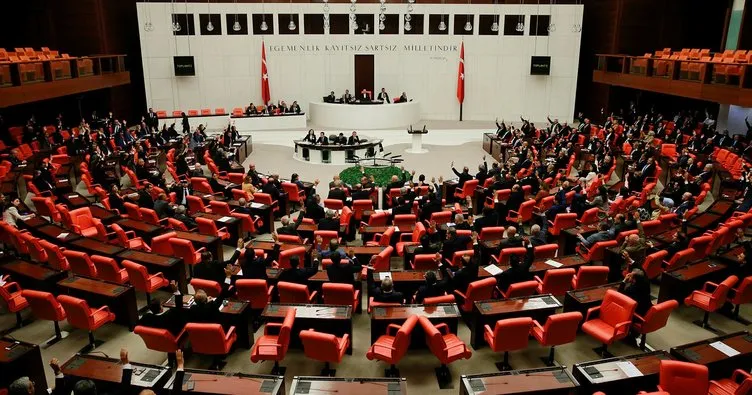 Son dakika: CHP Grup Başkanvekili Özgür Özel’den tezkere açıklaması: Hayır oyu vereceğiz...