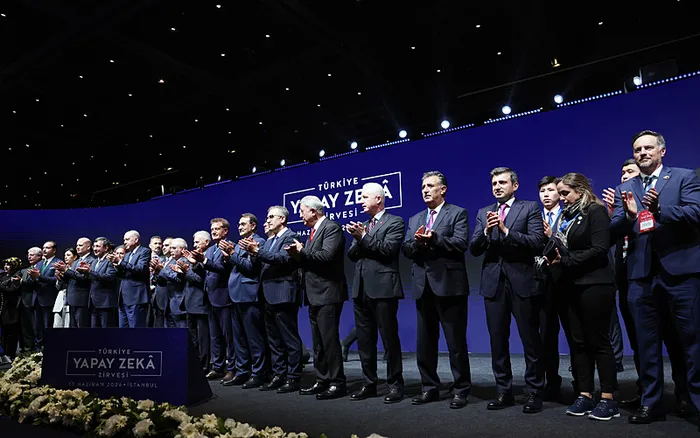 son-dakika-baskan-erdogan-yapay-zeka-eylem-planini-acikladi-turkiyeyi-lider-ulke-sinifina-tasiyacak-1781358179106.jpg