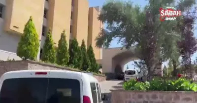 Gözü dönen koca dehşet saçtı! Oteldeki eşi ve 6 yaşındaki kızını bıçaklayarak öldürdü | Video