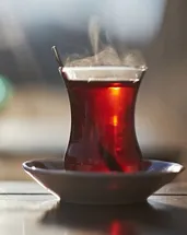 Günün her saatinin vazgeçilmezi! Çayın bilinmeyen faydaları...