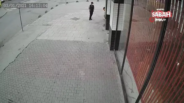 Lokantanın önünden motosikleti böyle çaldı | Video