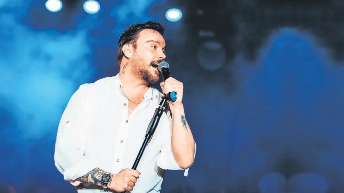 Marşımıza mehteri koydum sırt mı çevireceksiniz?