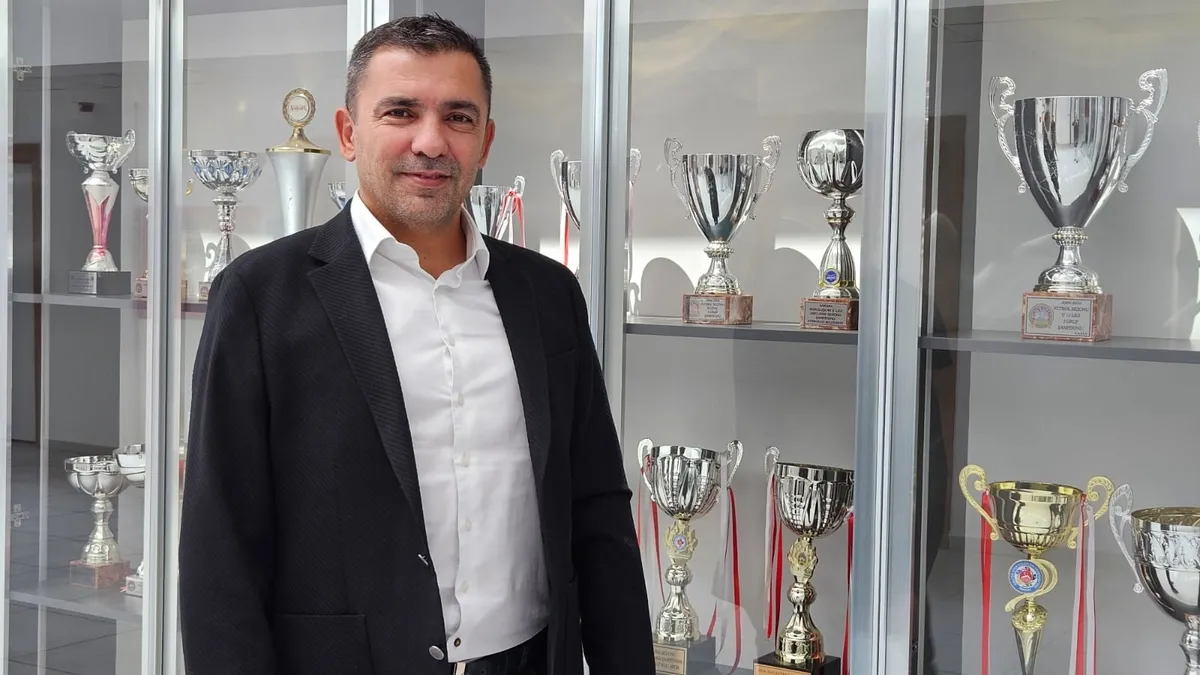 Etimesgutspor’da bayrak değişimi! Başkan Alimoğulları açıkladı: Hedef Süper Lig Etimesgutspor’da bayrak değişimi! Başkan Alimoğulları açıkladı: Hedef Süper Lig