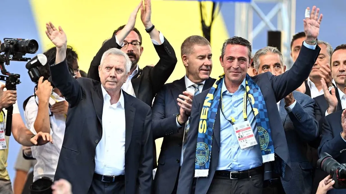 Ali Koç ve Aziz Yıldırım bir araya geldi Ali Koç ve Aziz Yıldırım bir araya geldi